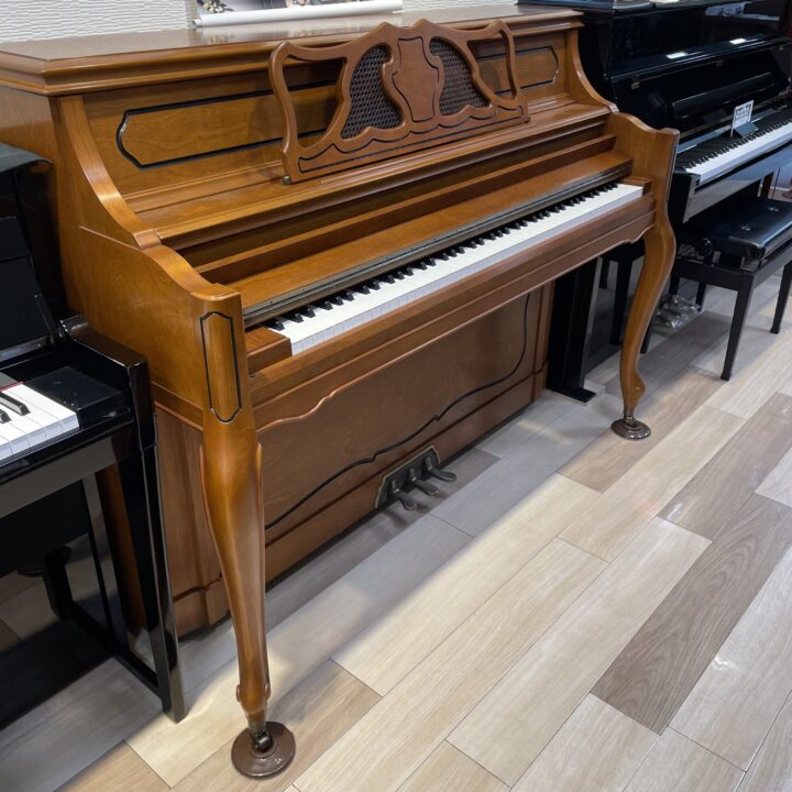 ★未使用品★ 中古アップライトピアノ【カワイ/C-880FRG】愛知サロンの画像