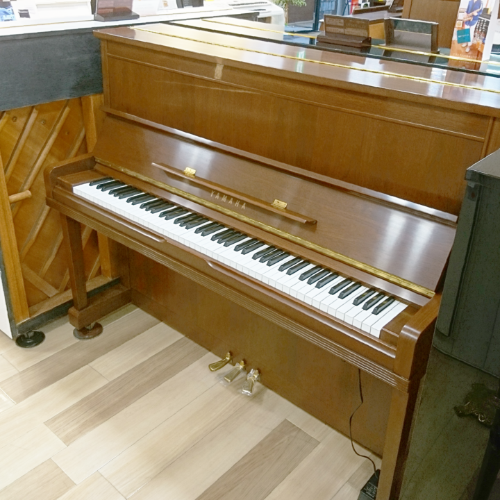 中古アップライトピアノ【ヤマハ/U100WN】消音ユニット付 愛知 サロンの画像